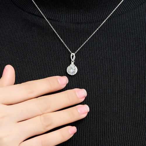 Mẫu Dây Chuyền Bạc Nữ Đẹp Nhất Hiện Nay