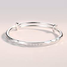 3 Phụ Kiện Bạc - Tôn Vinh Vẻ Đẹp Tinh Tế 1 Phụ Kiện Bạc